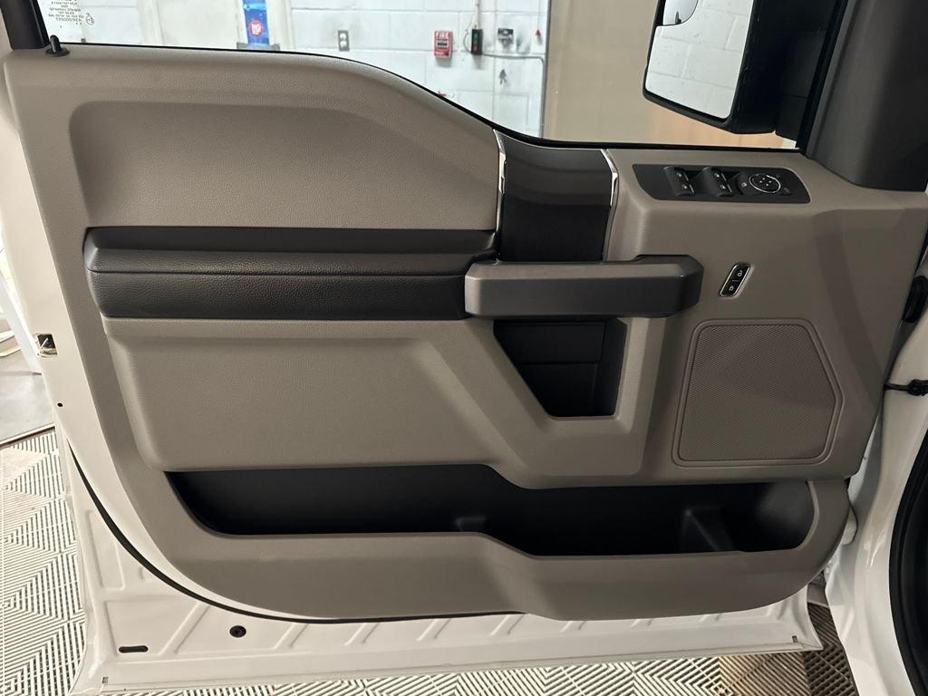 Ford F-150 Xlt - Thumbnail 16