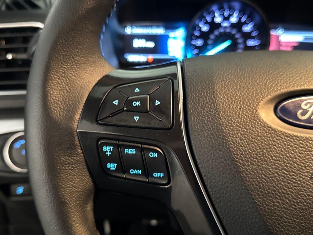 Ford Explorer Limited - Thumbnail 20