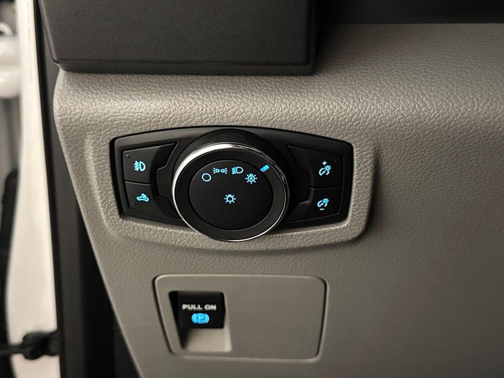 Ford F-150 Xlt - Thumbnail 15