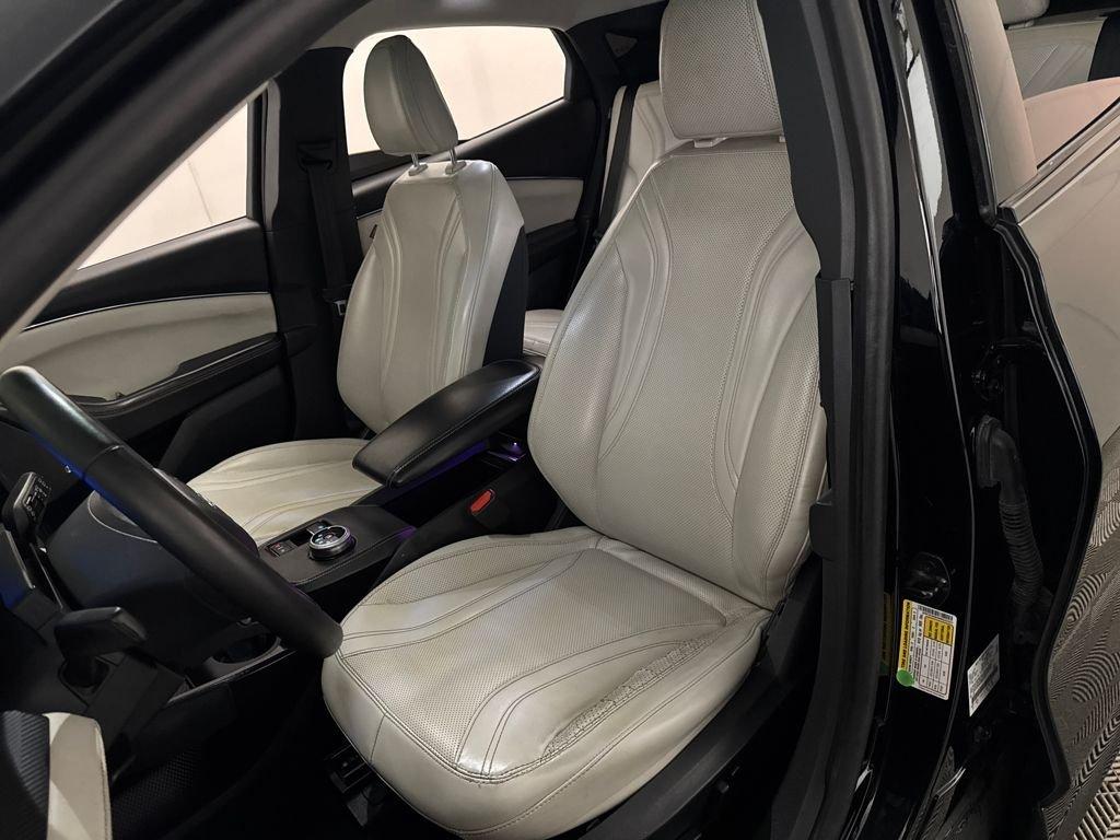 Ford Mustang Mach-E Premium - Thumbnail 19