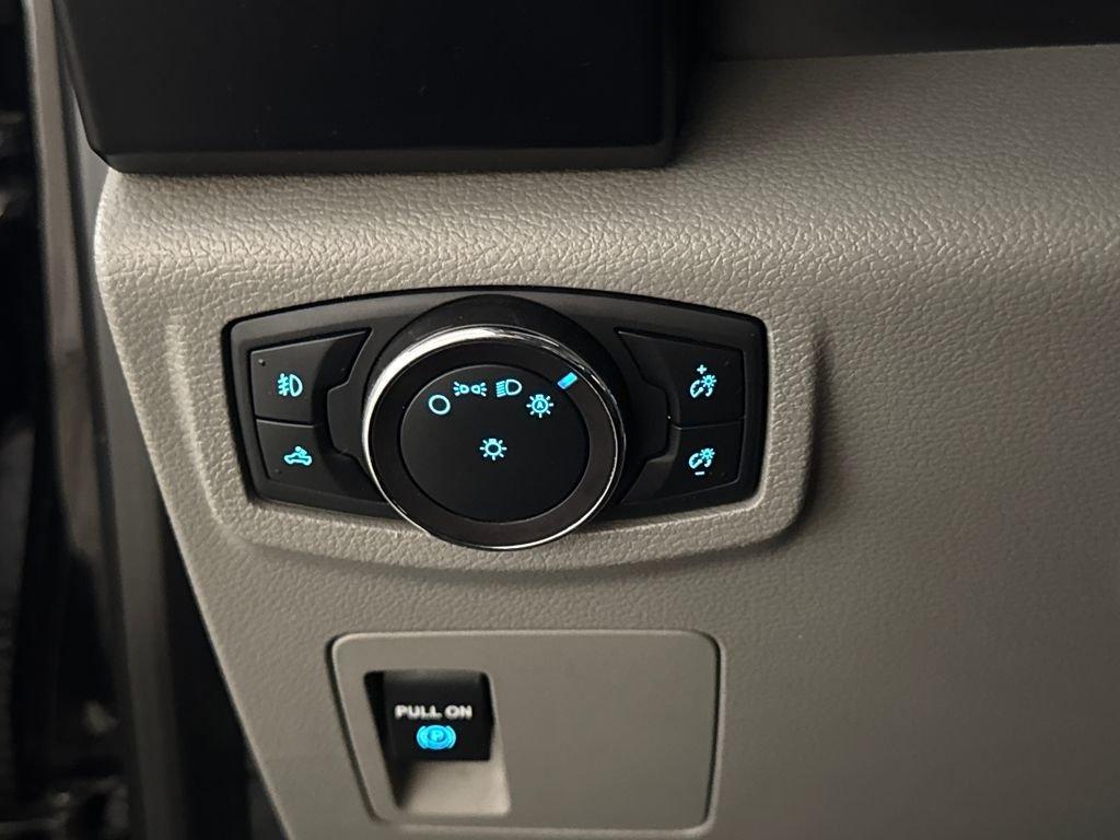 Ford F-150 Xl - Thumbnail 20