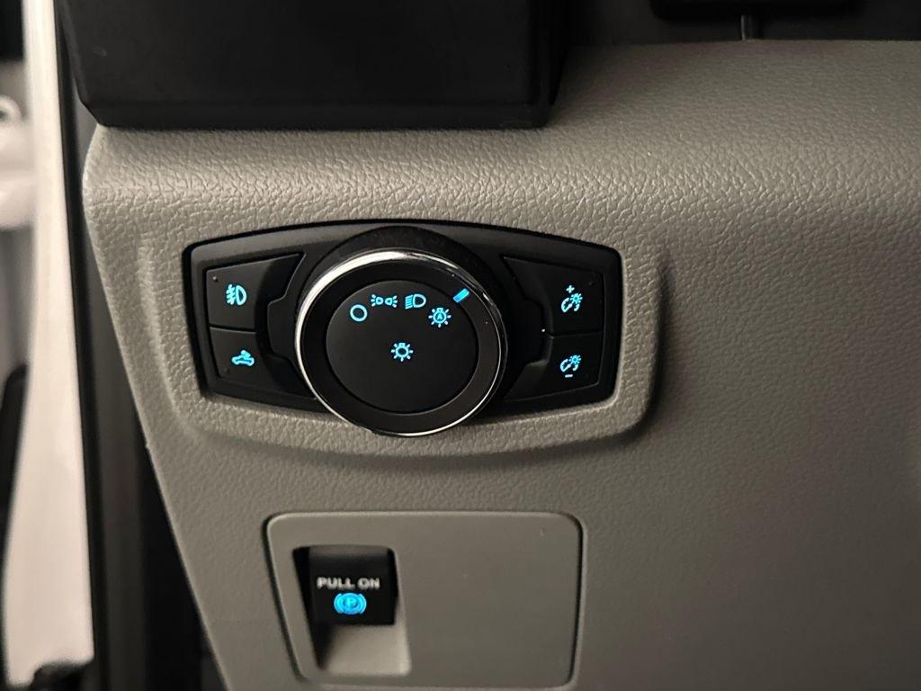 Ford F-150 Xl - Thumbnail 19