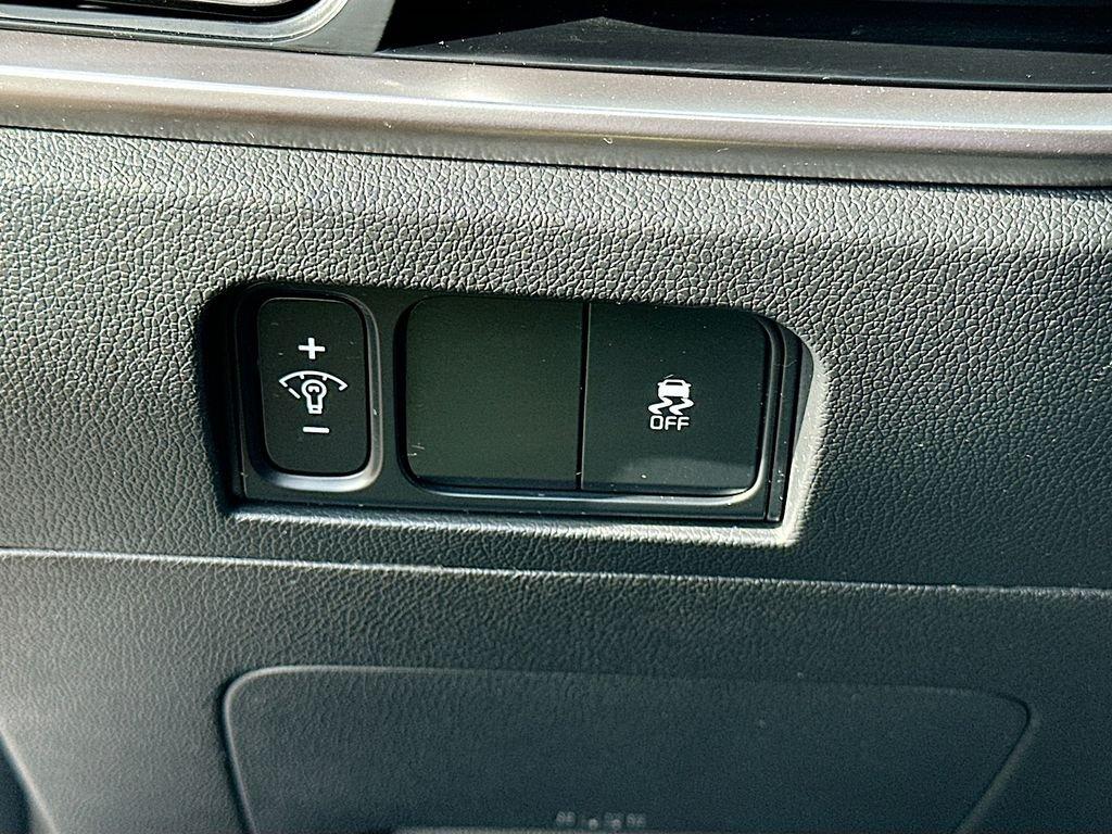 Kia Sorento S - Thumbnail 11