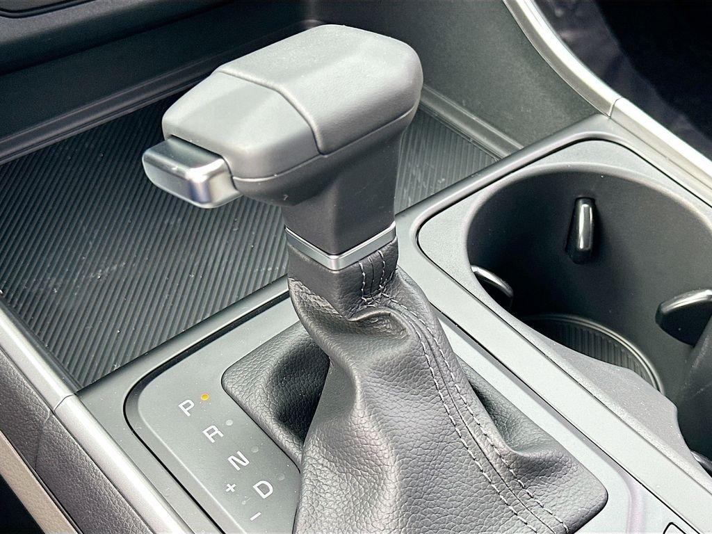 Kia Carnival Mpv Lxs - Thumbnail 14