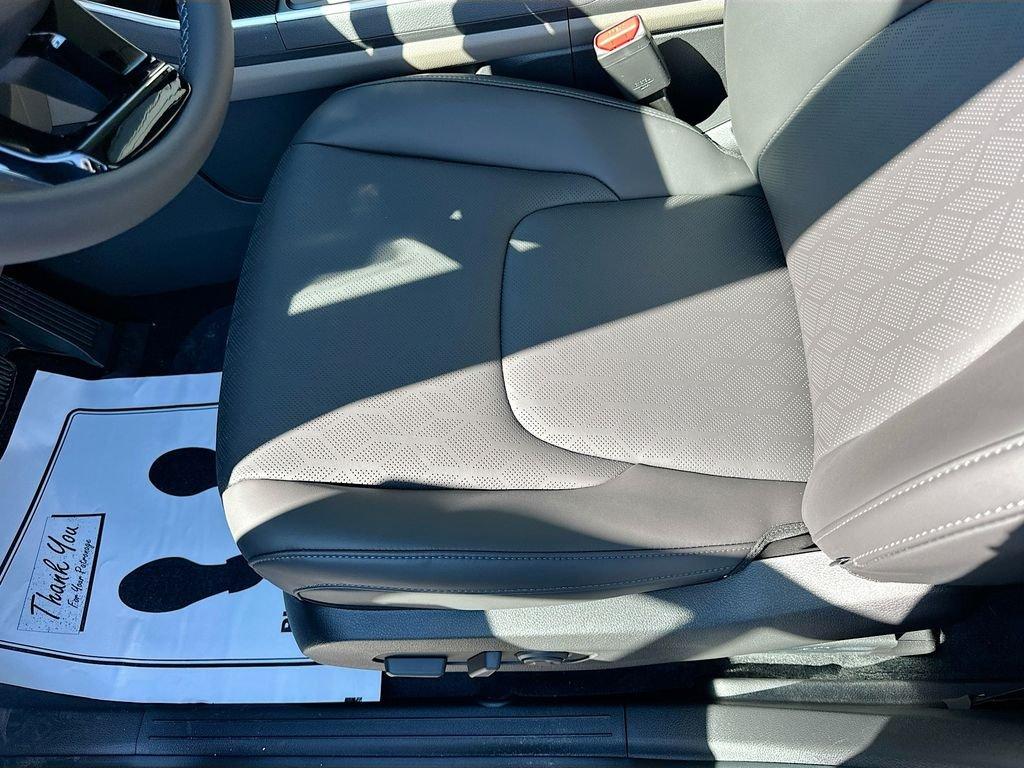 Kia Carnival Mpv Lxs - Thumbnail 20