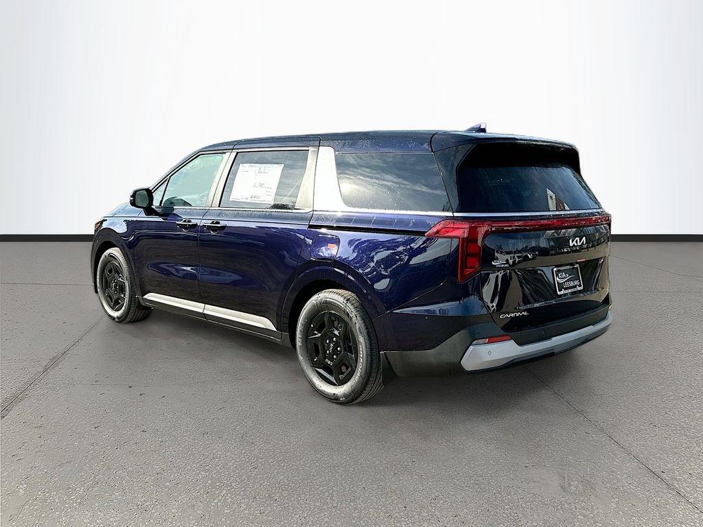 Kia Carnival Mpv Lxs - Thumbnail 6