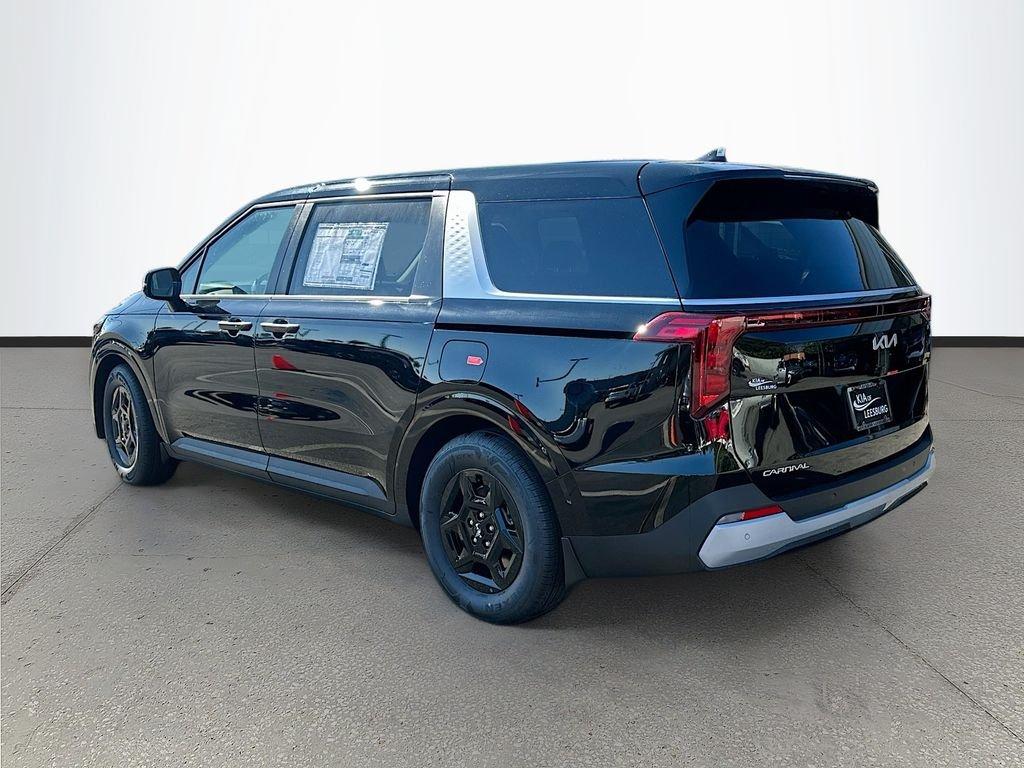 Kia Carnival Mpv Lxs - Thumbnail 6