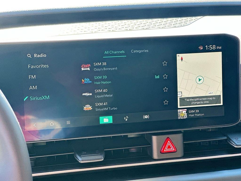 Kia Carnival Mpv Lxs - Thumbnail 16