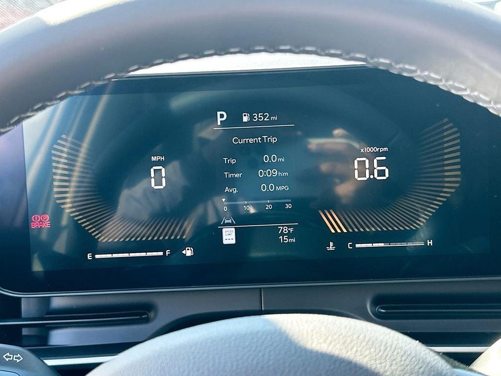 Kia Carnival Mpv Lxs - Thumbnail 13