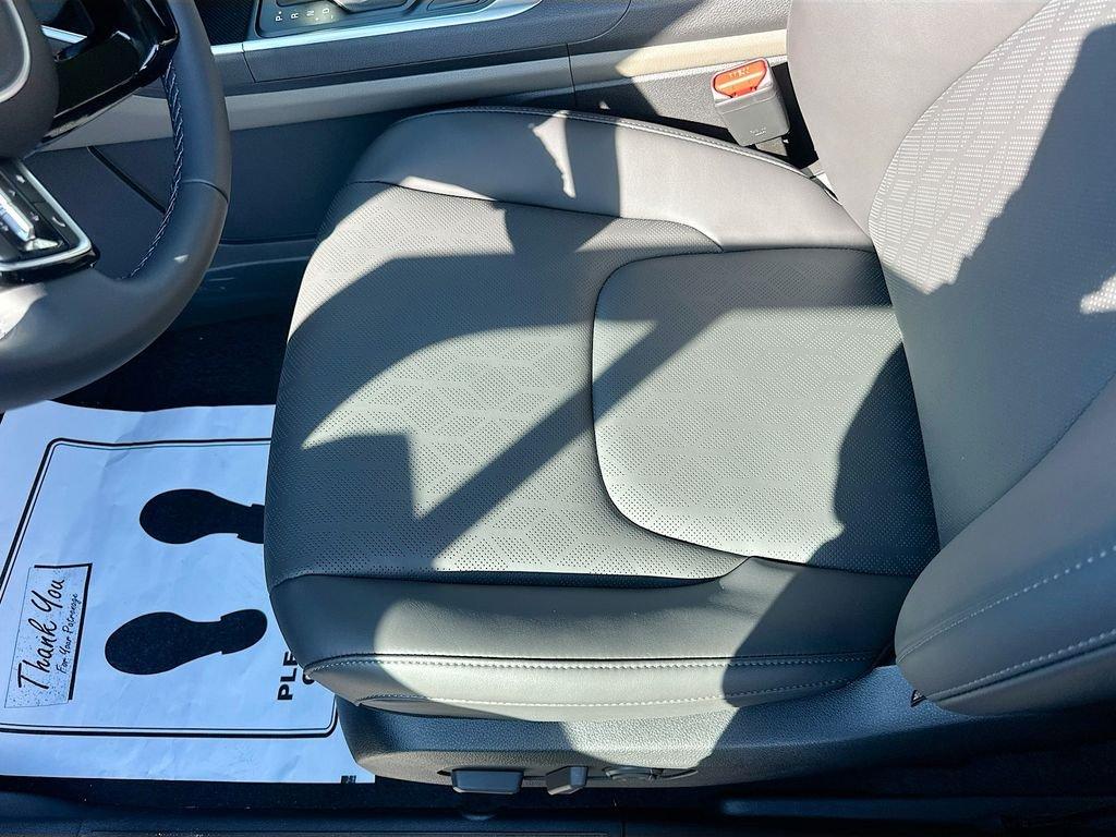 Kia Carnival Mpv Lxs - Thumbnail 20