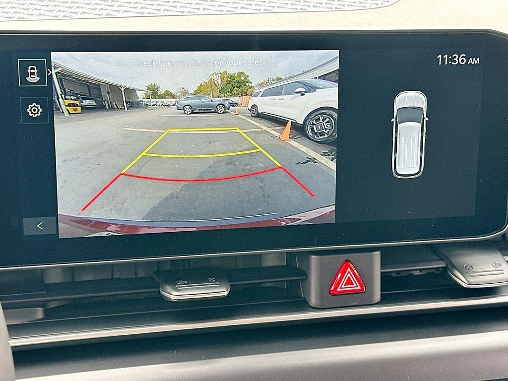 Kia Carnival Mpv Lxs - Thumbnail 15