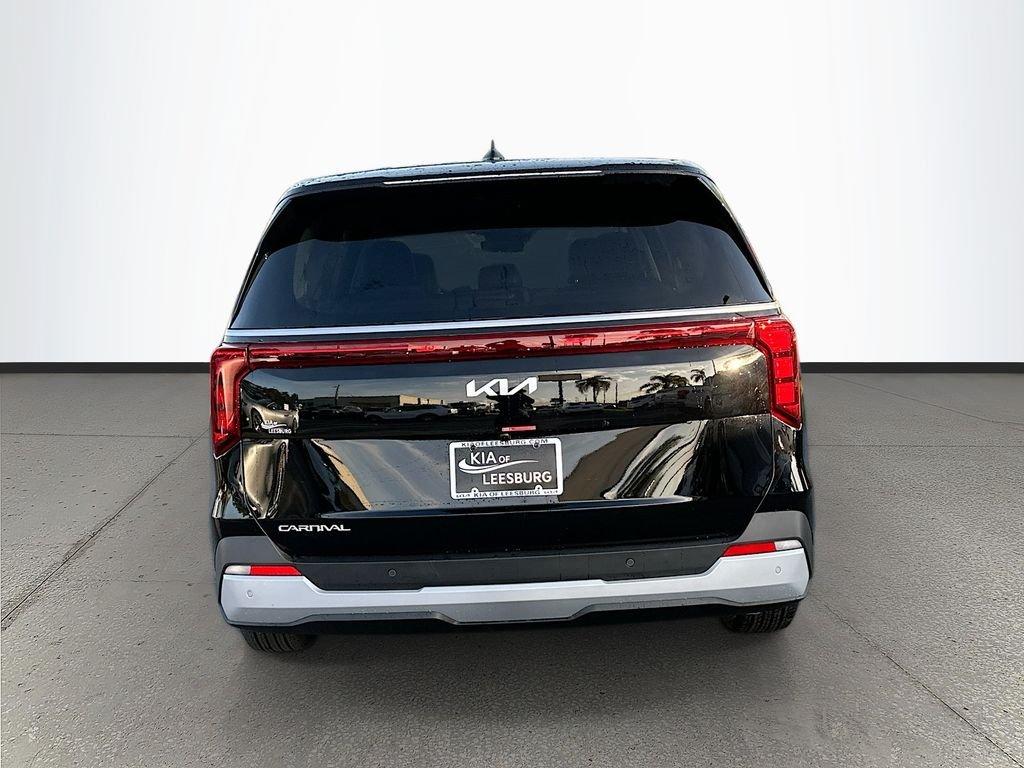 Kia Carnival Mpv Lxs - Thumbnail 7