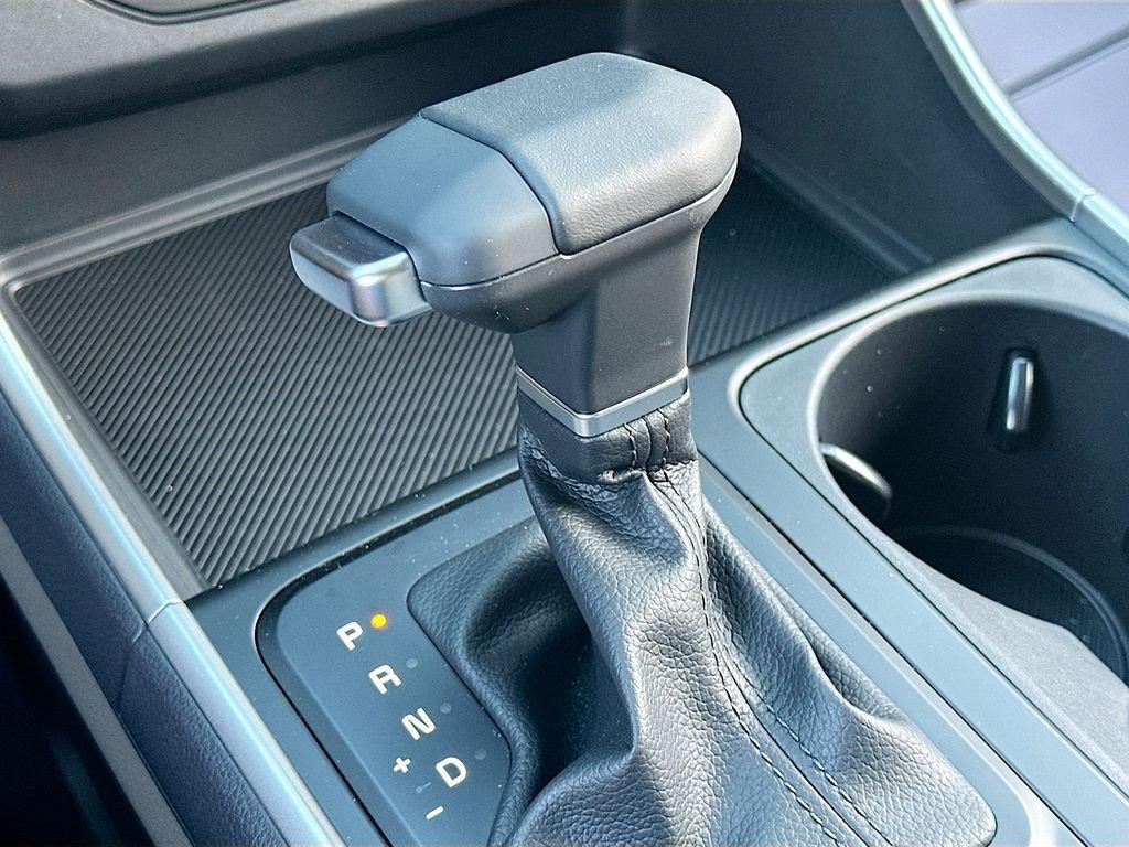 Kia Carnival Mpv Lxs - Thumbnail 18