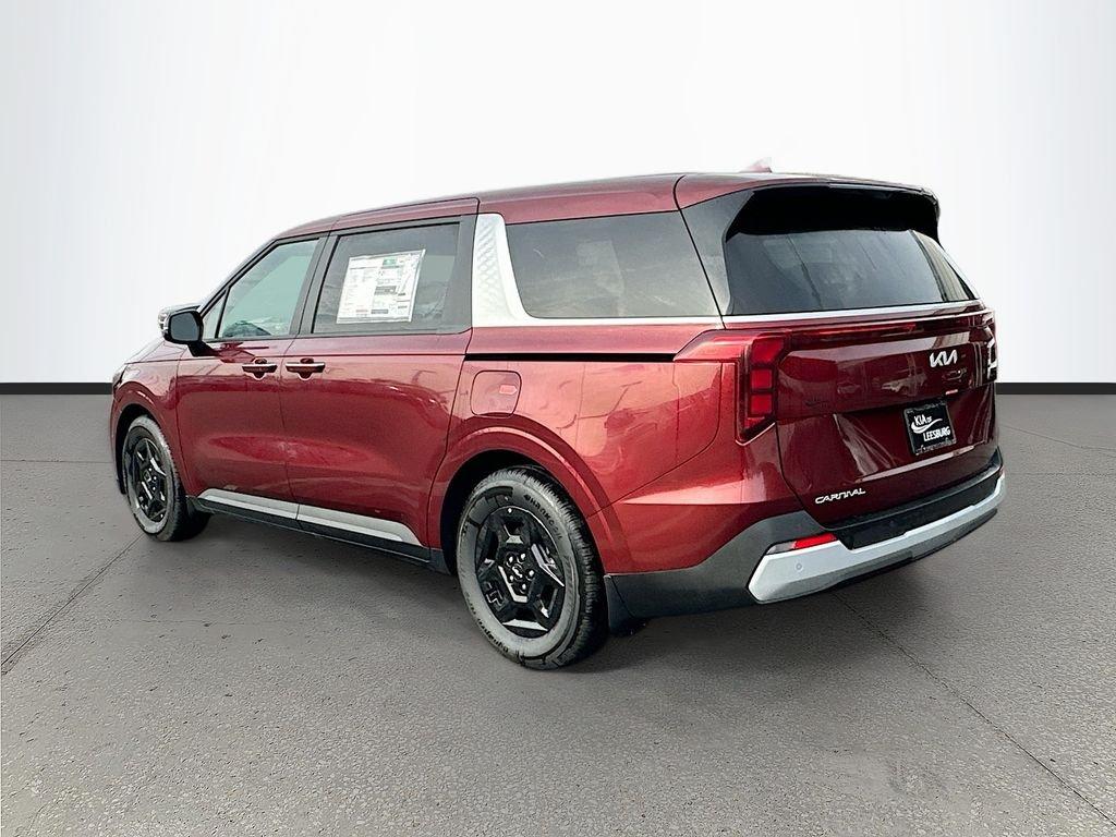 Kia Carnival Mpv Lxs - Thumbnail 6