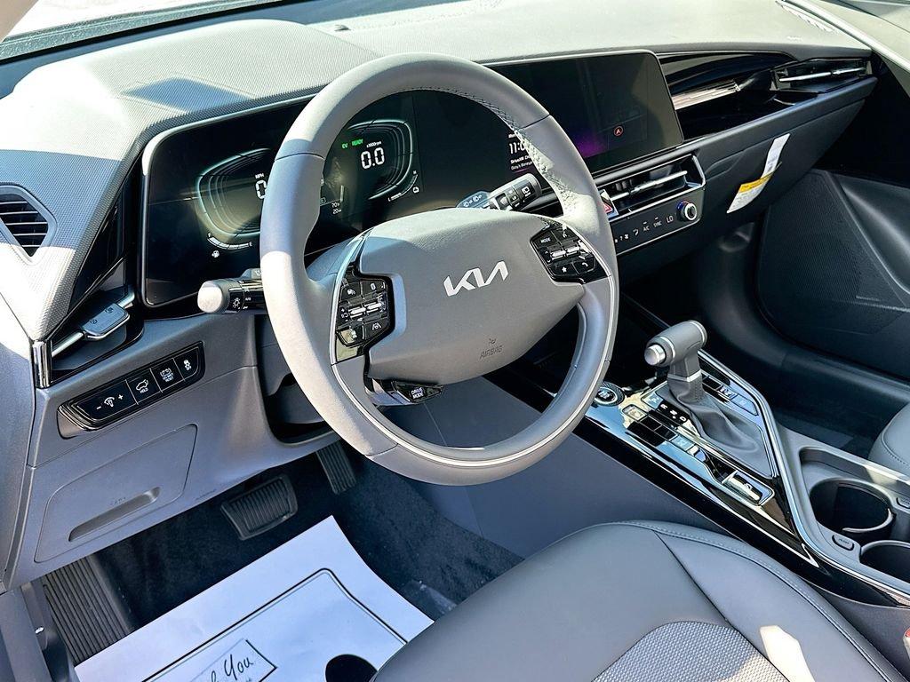 Kia Niro Ex - Thumbnail 10
