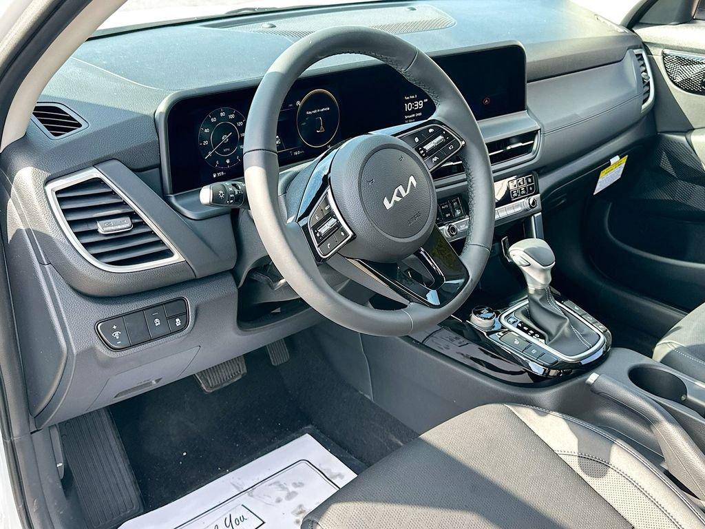 Kia Seltos Ex - Thumbnail 10