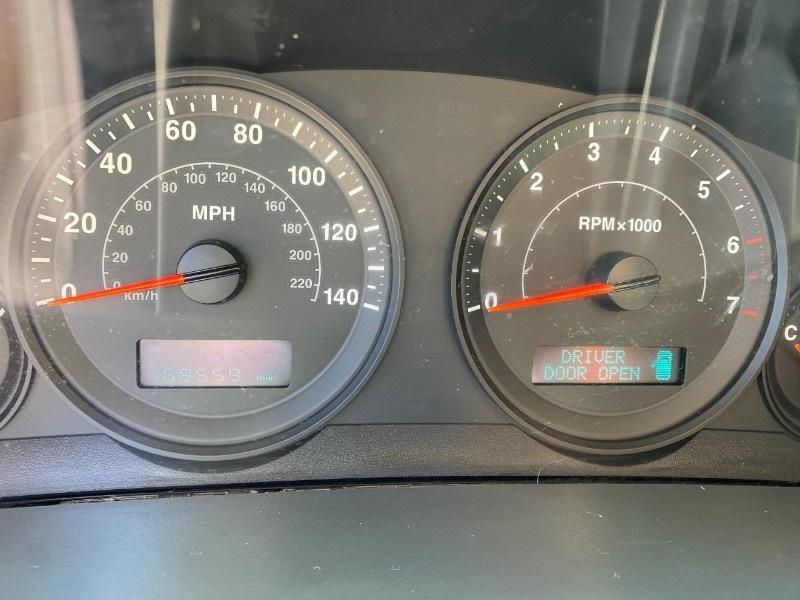 Jeep Grand Cherokeelaredo 2Wd - Thumbnail 13