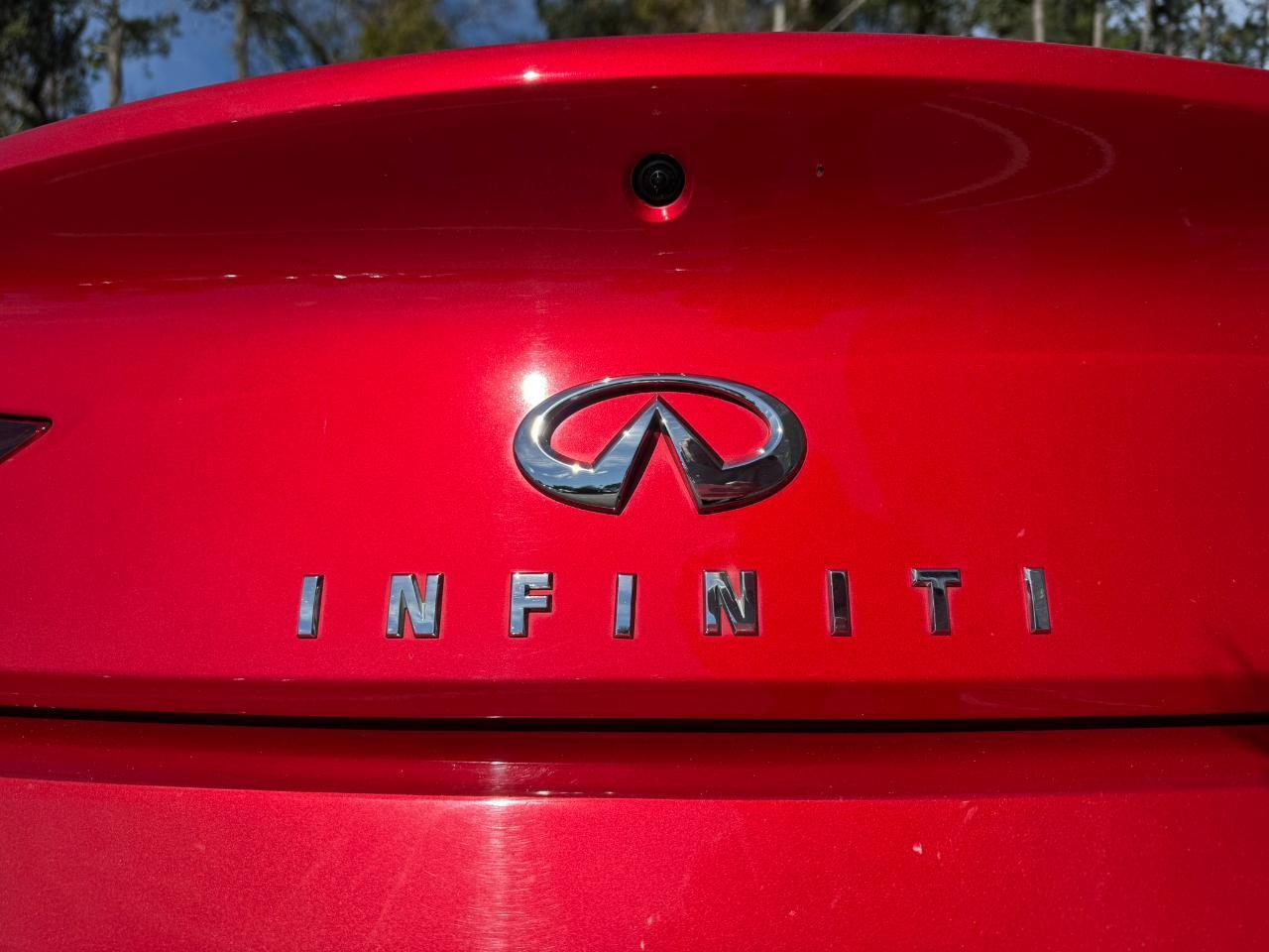 Infiniti Q60 - Thumbnail 6