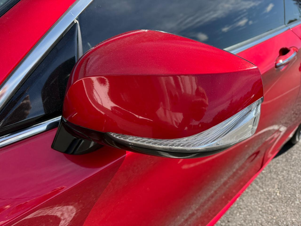 Infiniti Q60 - Thumbnail 14