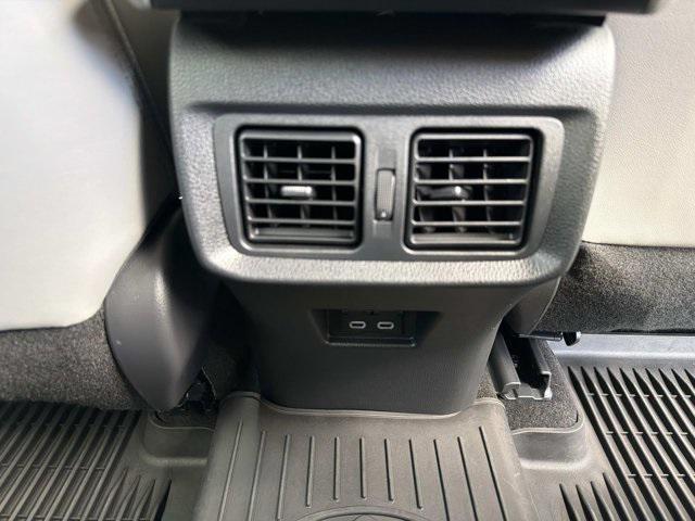 Toyota Venza Limited - Thumbnail 20