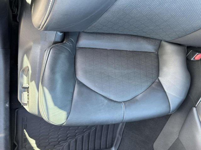 Toyota Camry Xse Sedan - Thumbnail 16