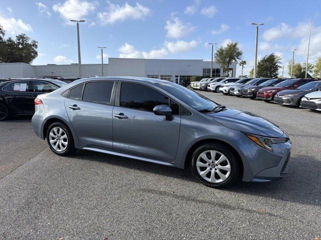 Toyota Corolla Le - View 1