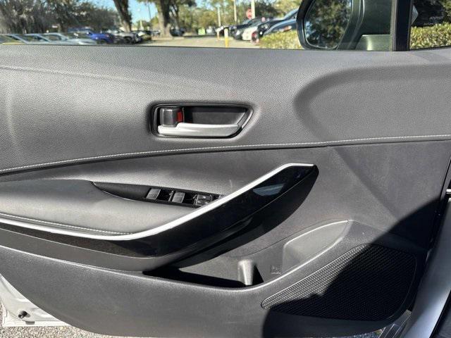 Toyota Corolla Hatchback Xse 5Drhatchback - Thumbnail 7