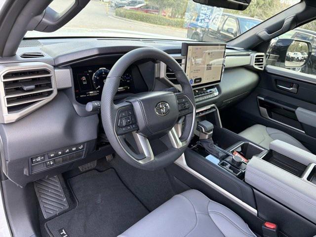 Toyota Tundra Hv 4X4 Limited Crewmax 5.5 - Thumbnail 12