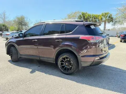 Toyota Rav4 Xle - Thumbnail 6
