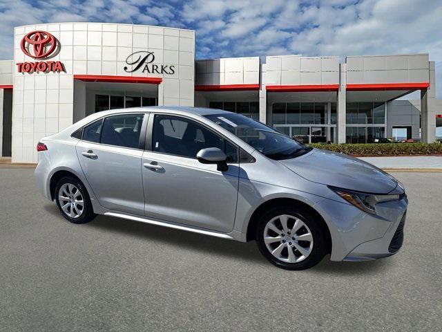 Toyota Corolla Le - View 1