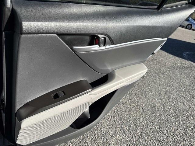 Toyota Camry Se In Deland Fl | 4T1G11Ak2Ru857648 - Thumbnail 18