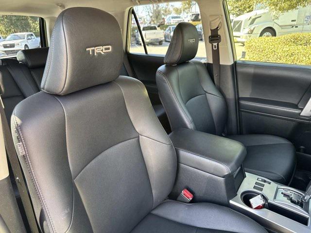 Toyota 4Runner 4X2 Trd Sport - Thumbnail 17
