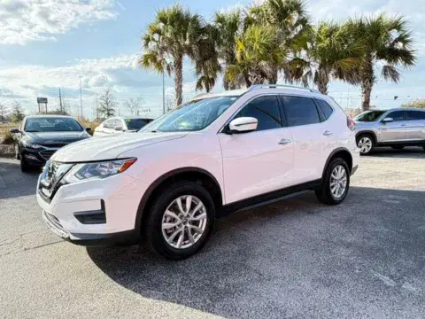 Nissan Rogue Sv - Thumbnail 5