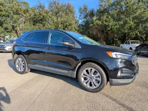 Ford Edge Titanium - Thumbnail 3