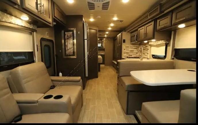 Ford F600 - Thumbnail 10