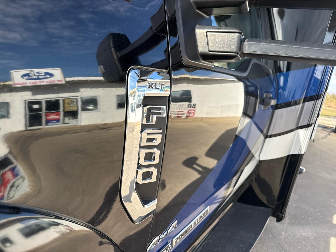 Ford F600 - Thumbnail 7