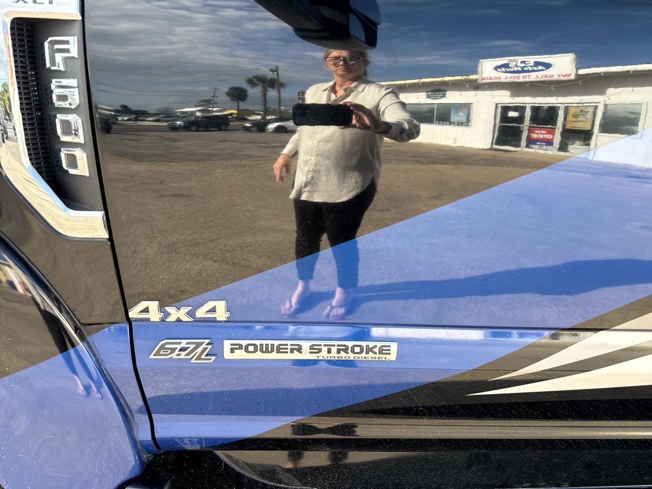 Ford F600 - Thumbnail 8