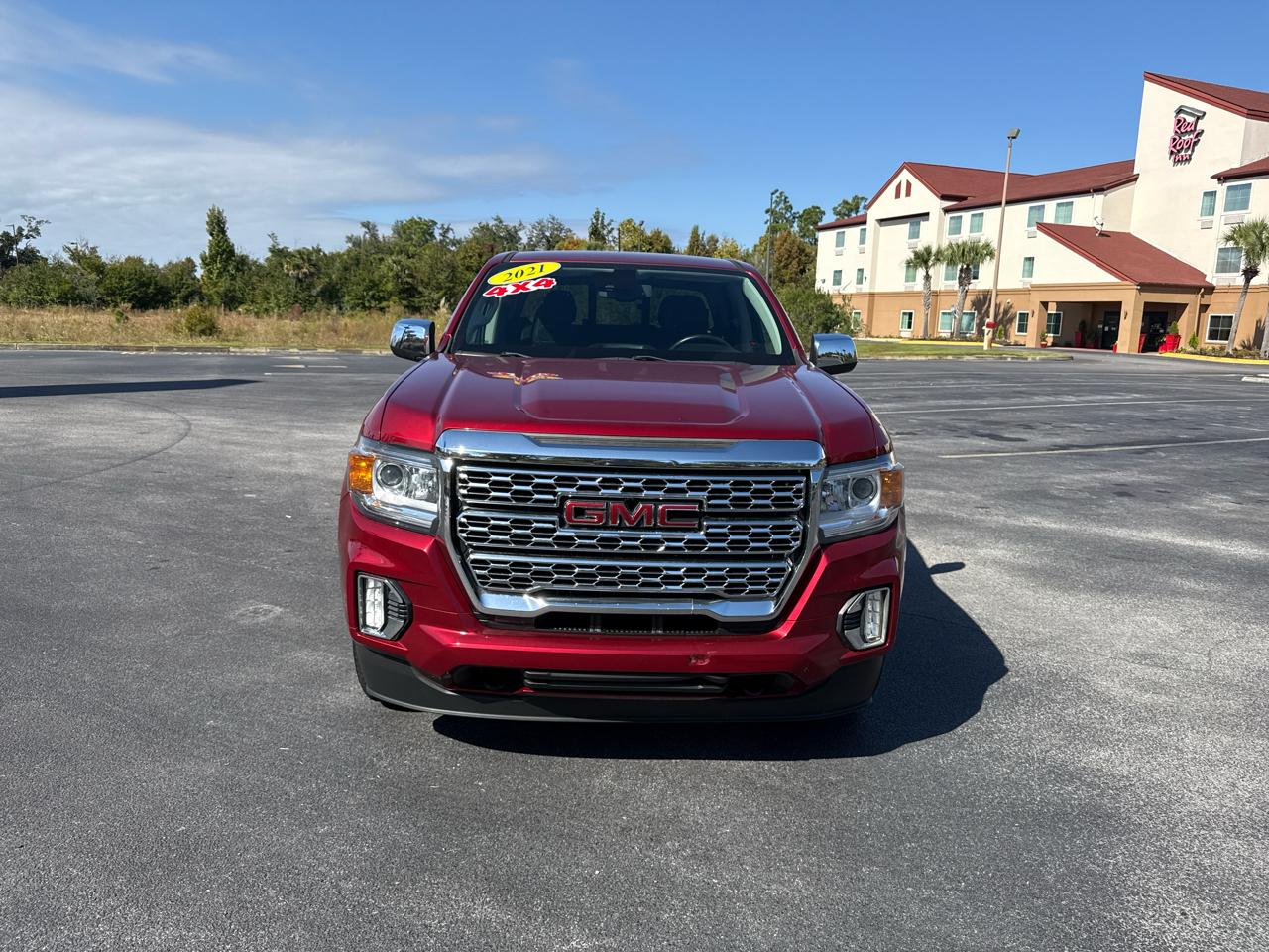 Gmc Canyon4Wd Crew Cab 128" Denali - Thumbnail 2