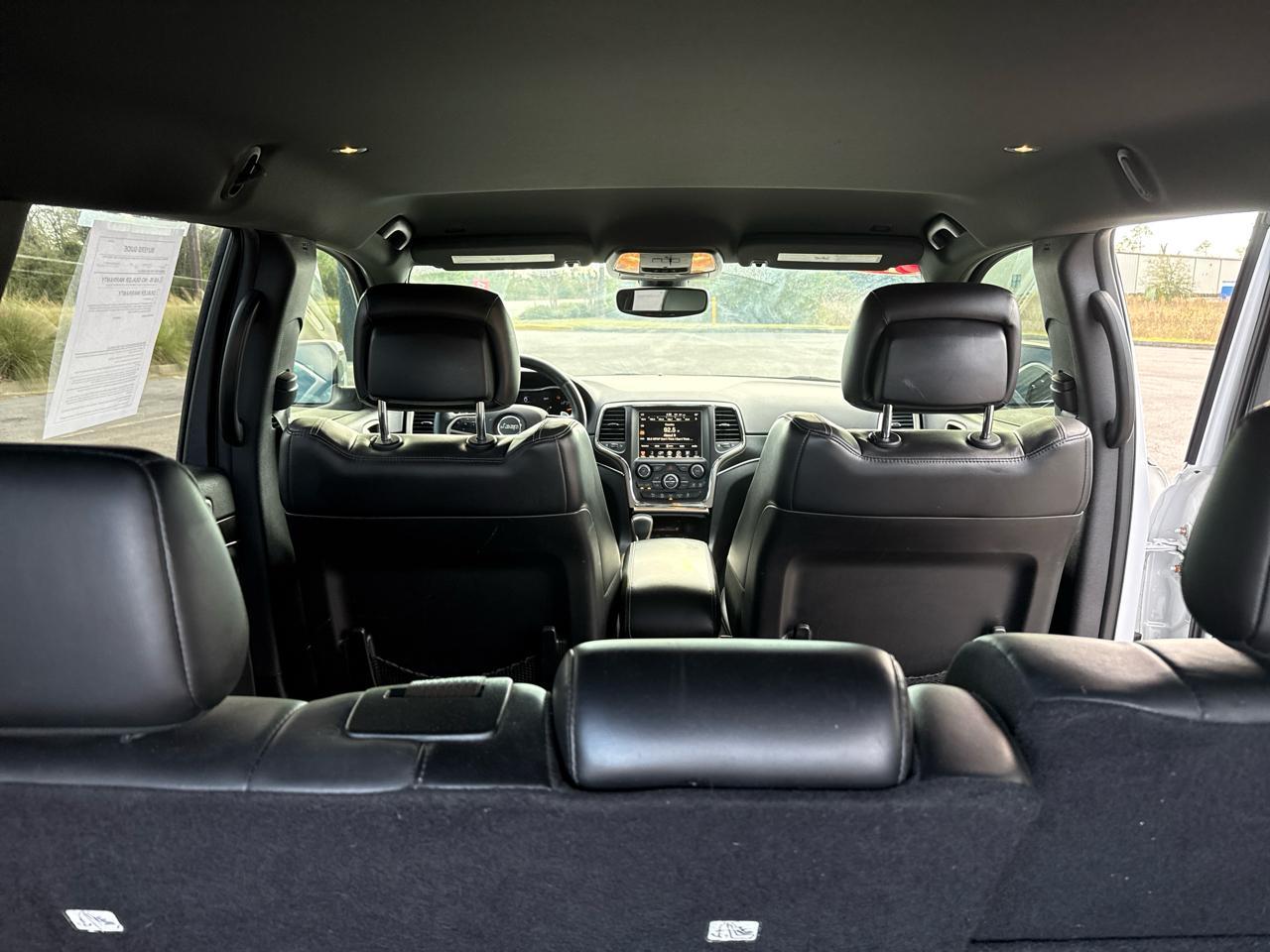 Jeep Grand Cherokeelimited 4X2 - Thumbnail 9