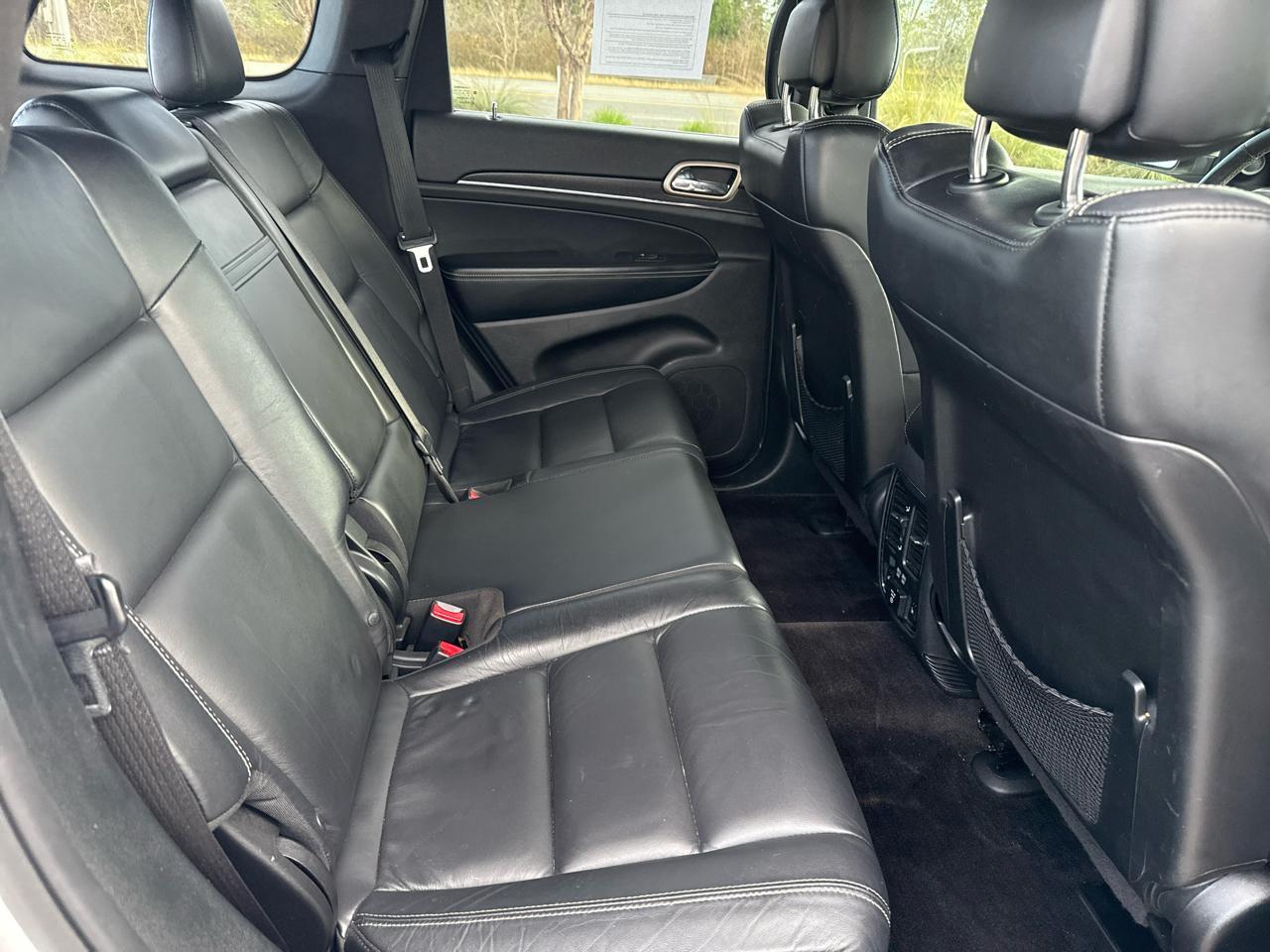 Jeep Grand Cherokeelimited 4X2 - Thumbnail 11