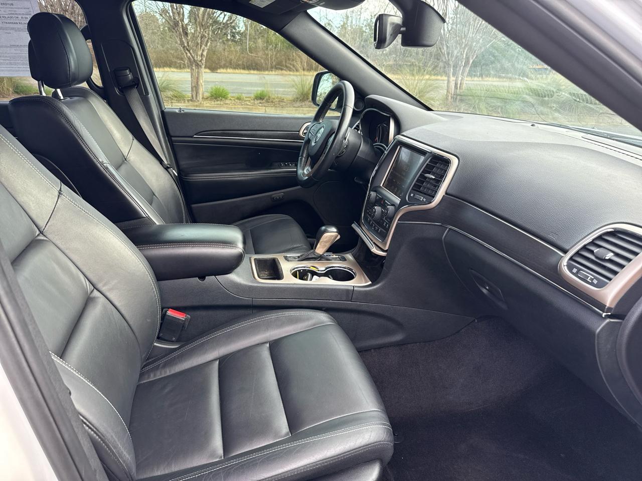 Jeep Grand Cherokeelimited 4X2 - Thumbnail 15