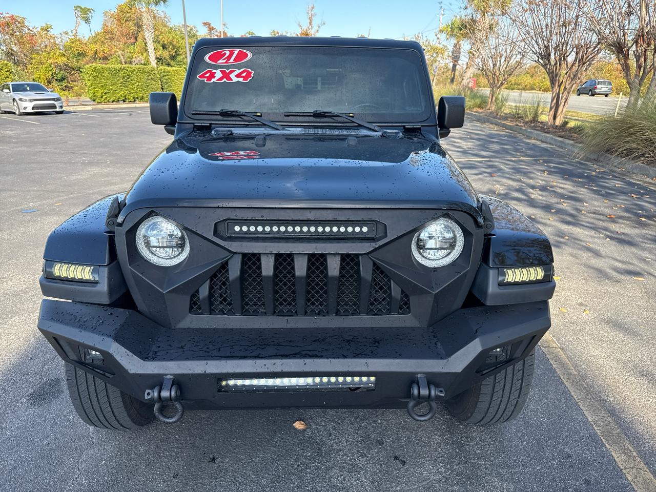 Jeep Wranglerunlimited Sahara 4X4 - Thumbnail 11