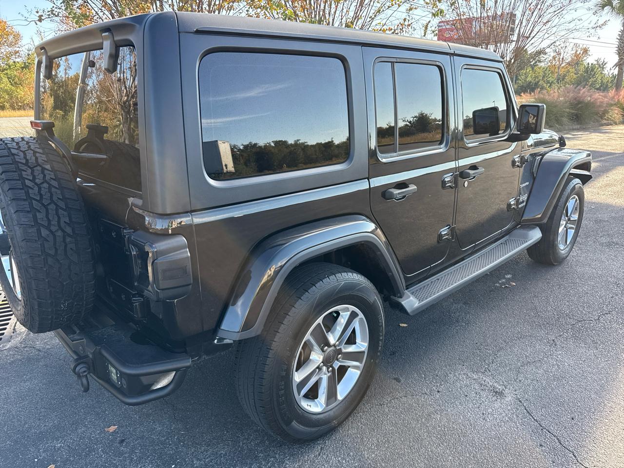 Jeep Wranglerunlimited Sahara 4X4 - Thumbnail 7