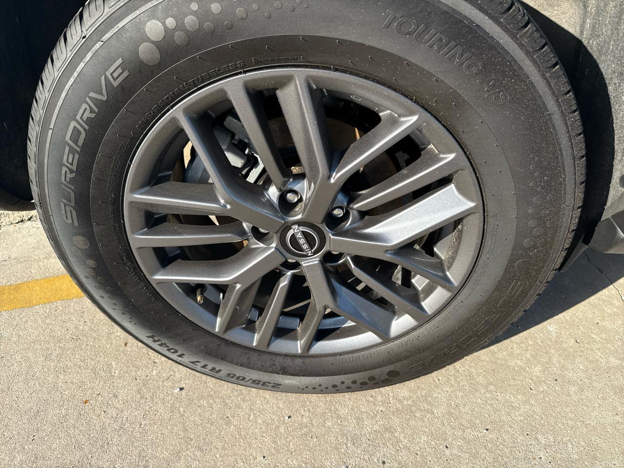 Nissan Rogueawd S - Thumbnail 9