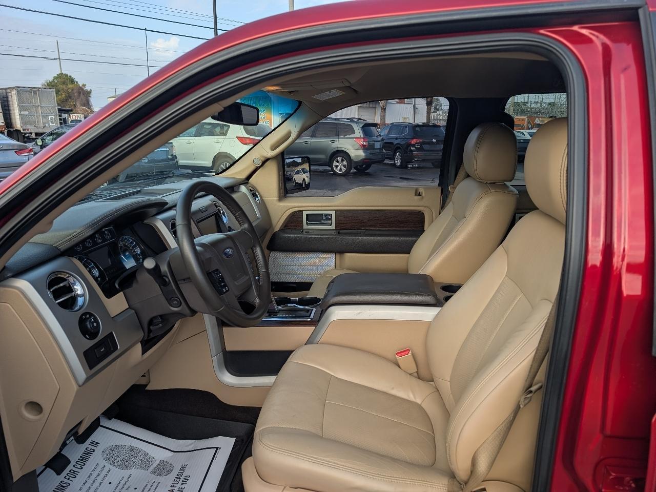 Ford F-1502Wd Supercrew 145" Lariat - Thumbnail 4