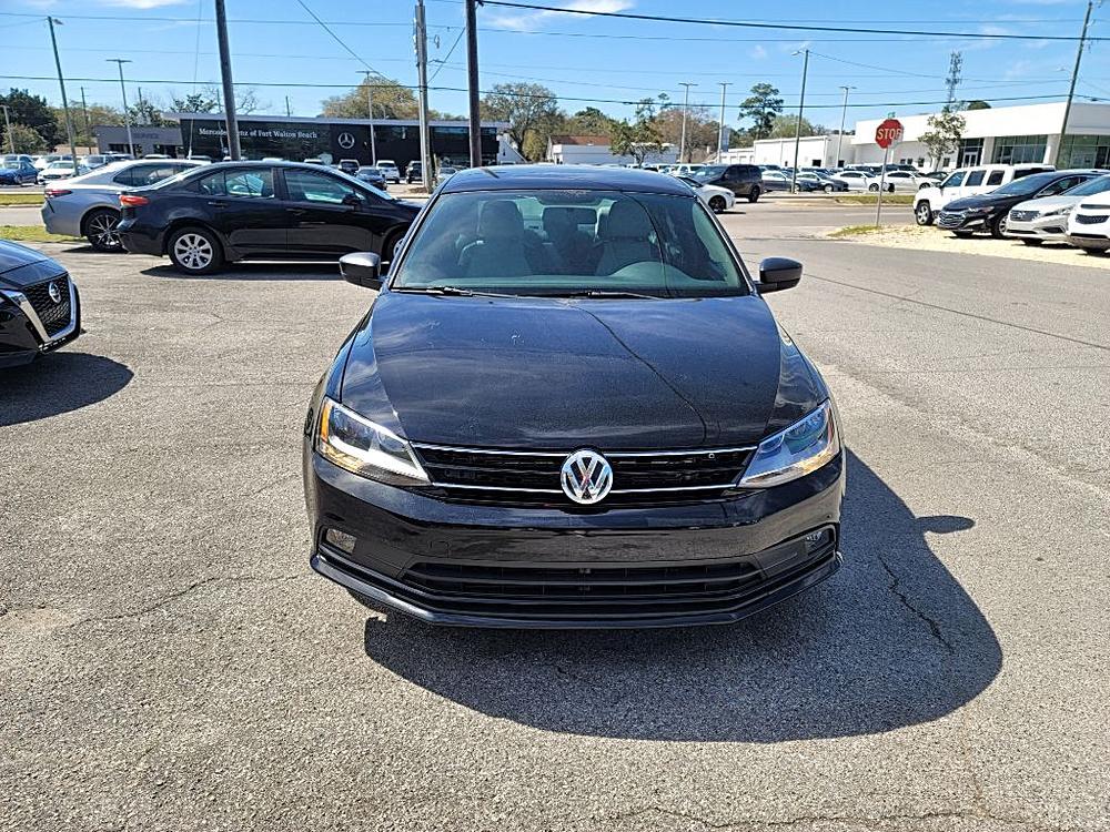 VOLKSWAGEN JETTA - View 1