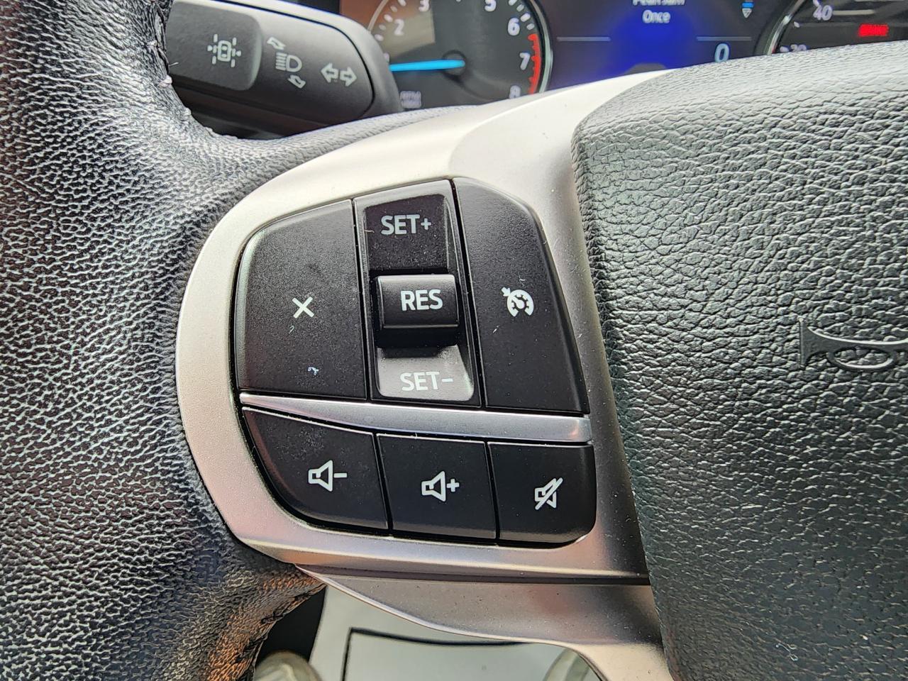 Ford Explorerxlt Rwd - Thumbnail 16