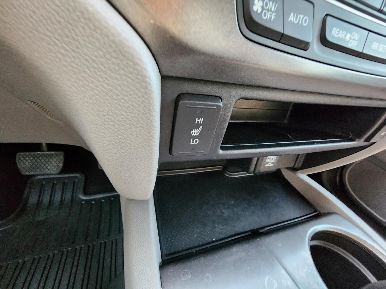 Honda Ridgelinertl Awd - Thumbnail 11