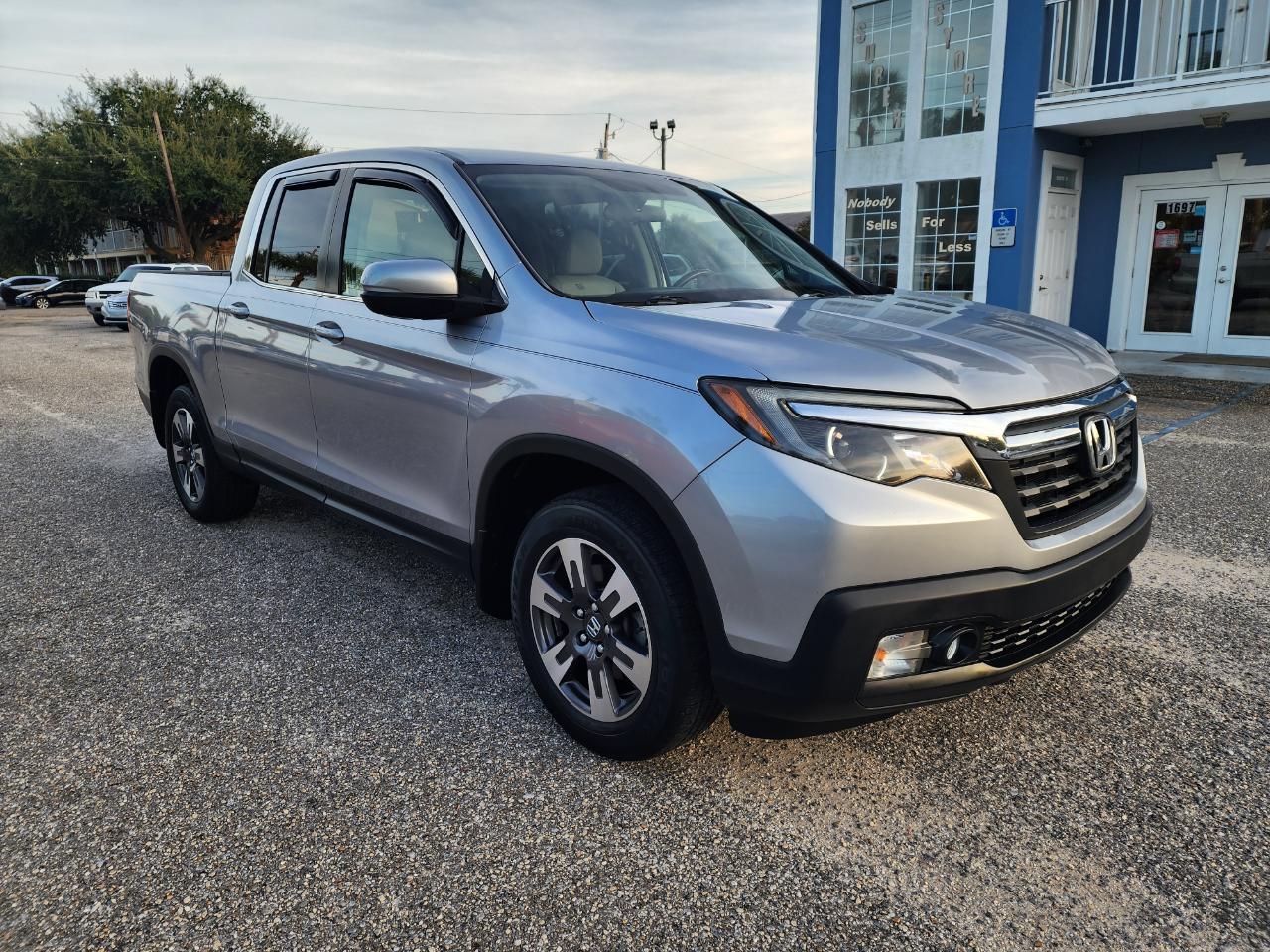 Honda Ridgelinertl Awd - Thumbnail 6