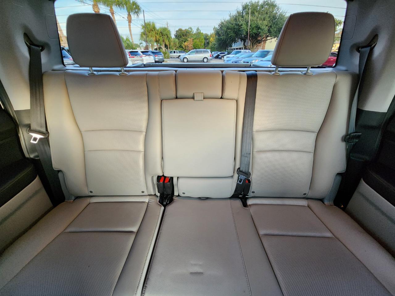 Honda Ridgelinertl Awd - Thumbnail 19